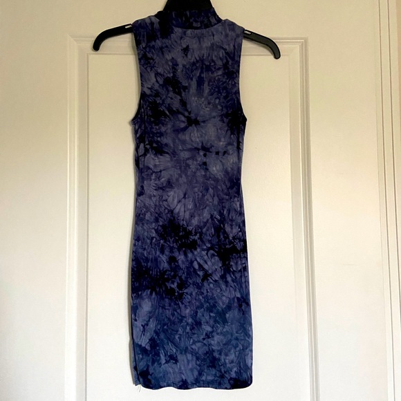 ✨FASHION NOVA Blue Marsha Tie Dye Dress 👗 ✨ (XS) - Picture 6 of 7